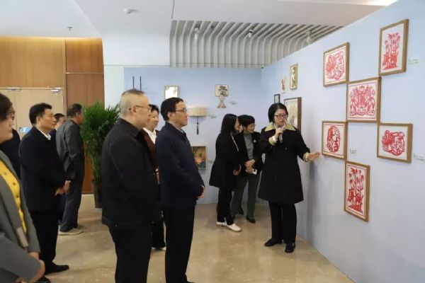 安庆市妇联参加廉洁文化建设调研工作